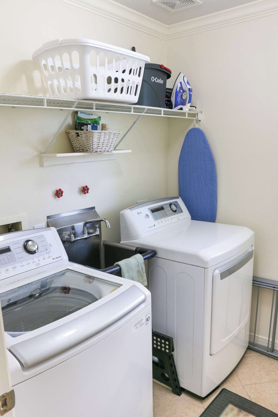 In-home washer & dryer for easy, convenient longer stays.