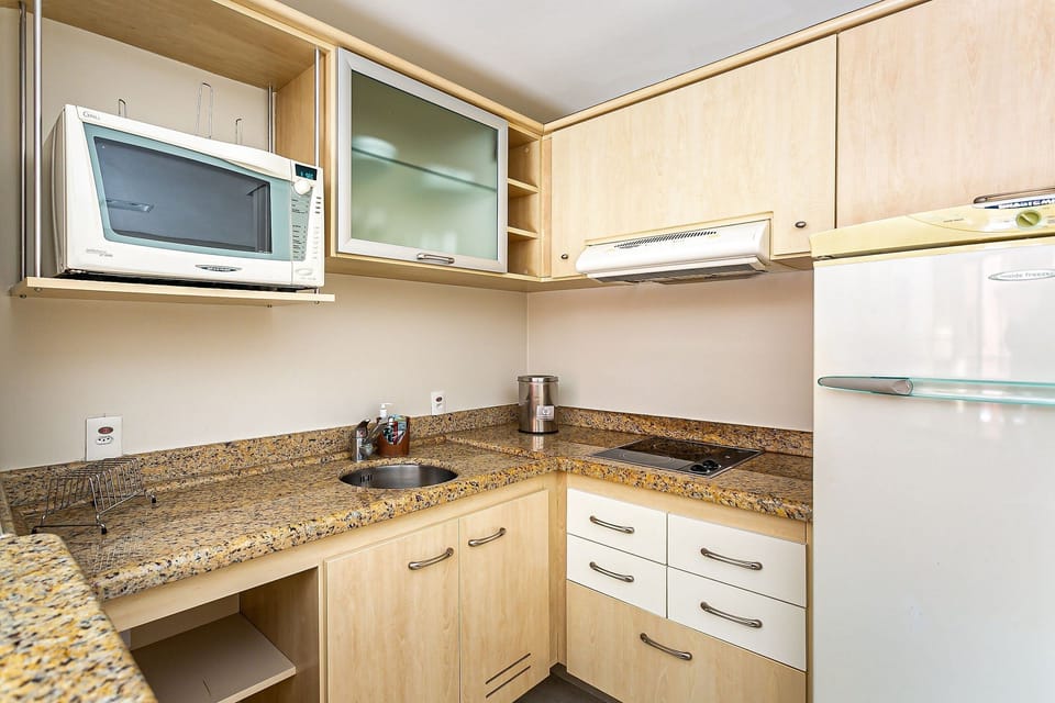 Basic Apartment | Private kitchen