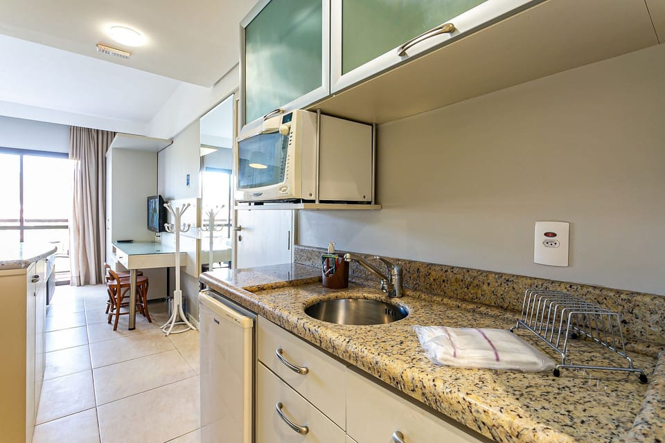 Basic Apartment | Private kitchen