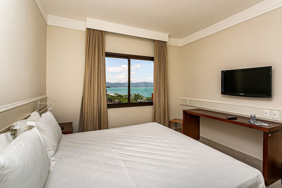 Suite With sea View in Amazing Resort Jbv327 Apartment in Florianopolis