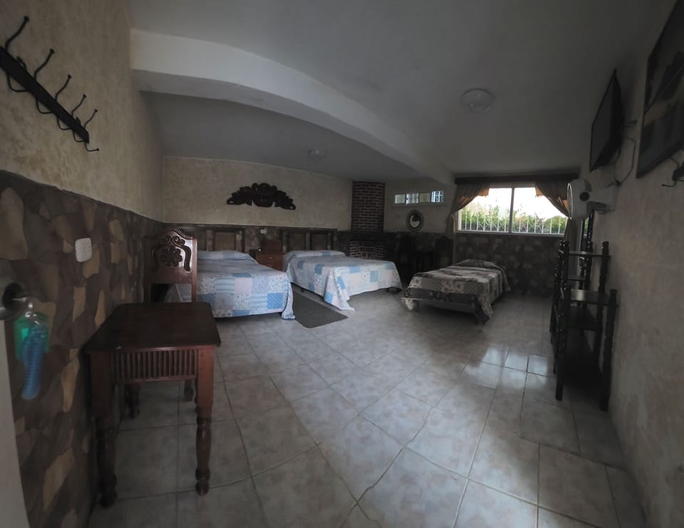 Triple Room | Bed sheets