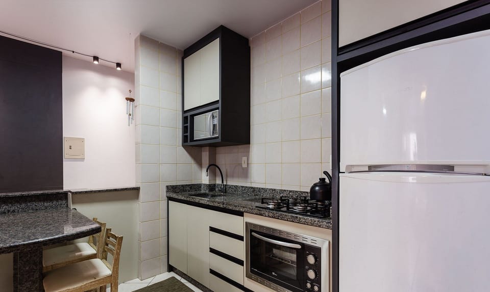 Basic Apartment | Private kitchen