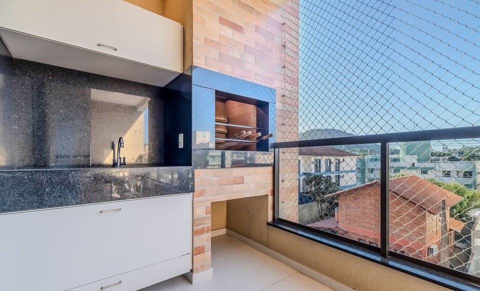 Basic Apartment | Interior