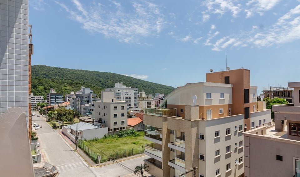 Basic Apartment | Exterior