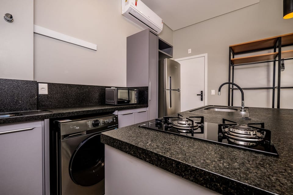 Basic Apartment | Private kitchen
