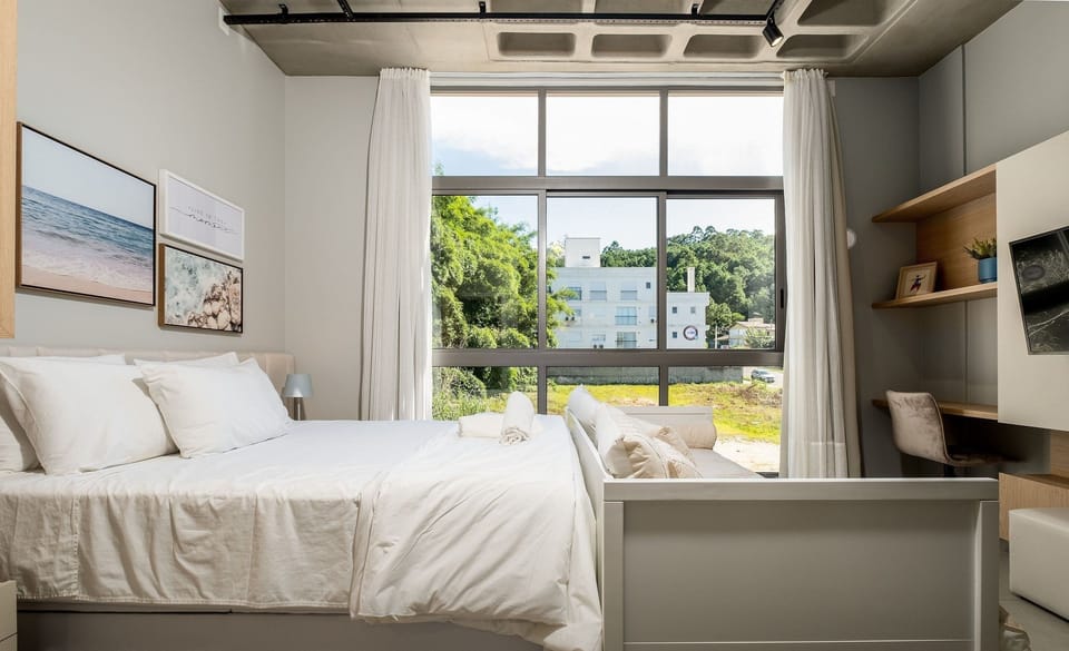 Decorated Loft 750m From Canas Beach Tps209 Apartment in Florianopolis