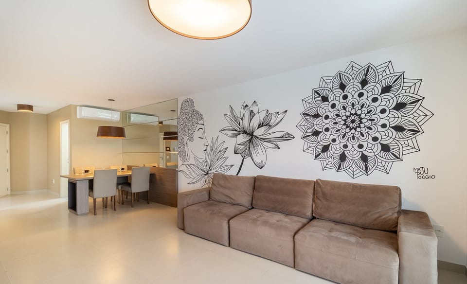 Basic Apartment | Living area | 40-inch TV with digital channels