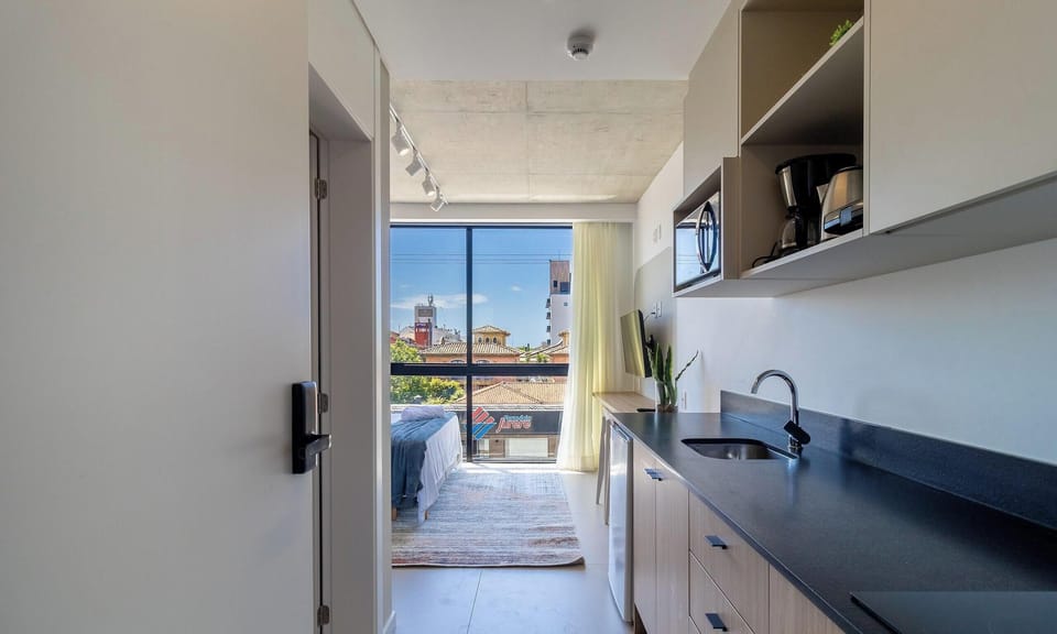 Basic Apartment | Private kitchen