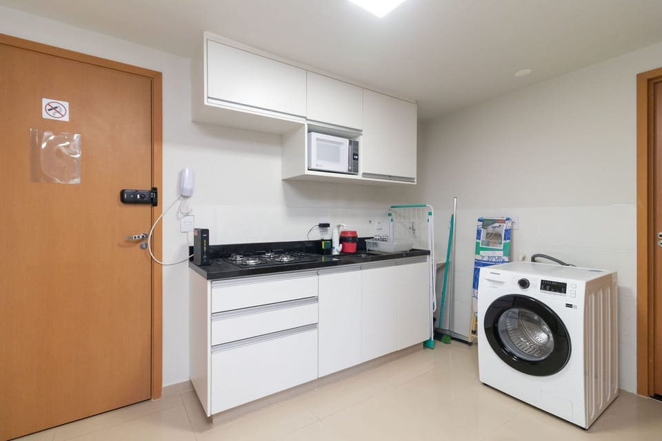 Basic Apartment | Private kitchen