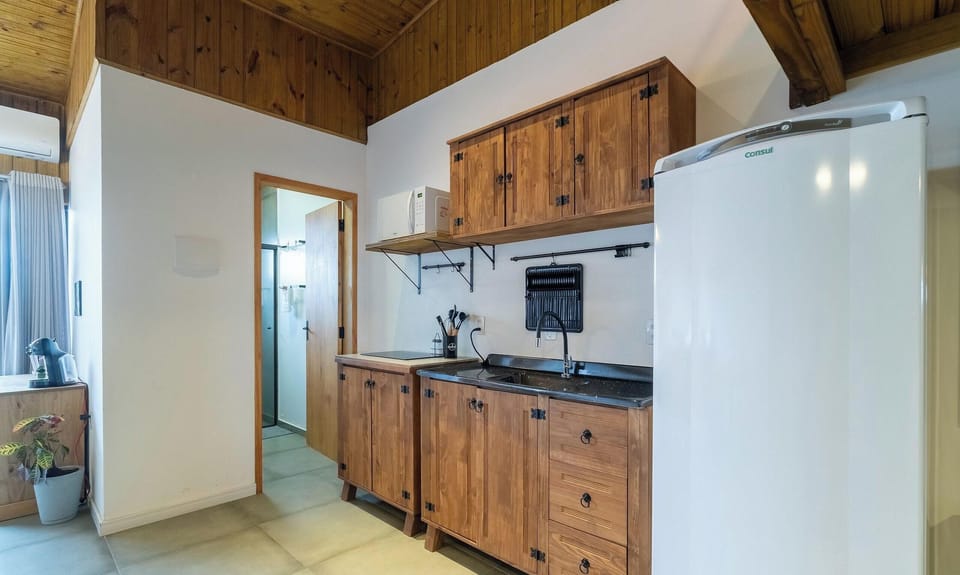 Basic Apartment | Interior