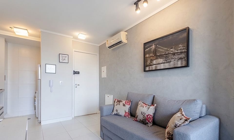 Basic Apartment | Living area | 40-inch TV with digital channels