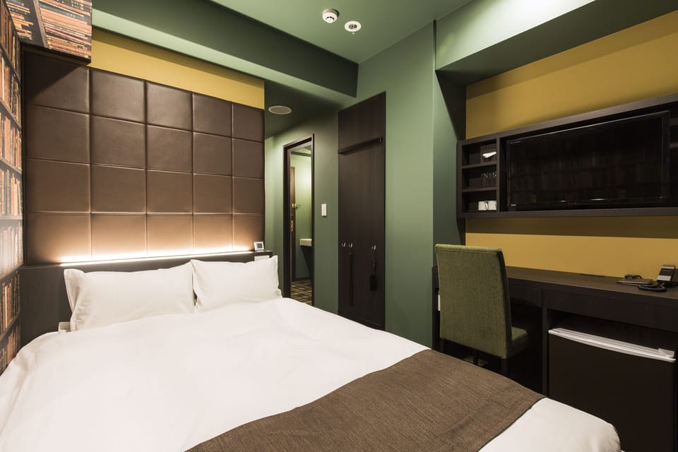 Standard Double Room, Non Smoking | Blackout drapes, iron/ironing board, free WiFi, bed sheets