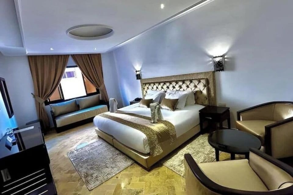 Economy Double Room | In-room safe, WiFi (free)