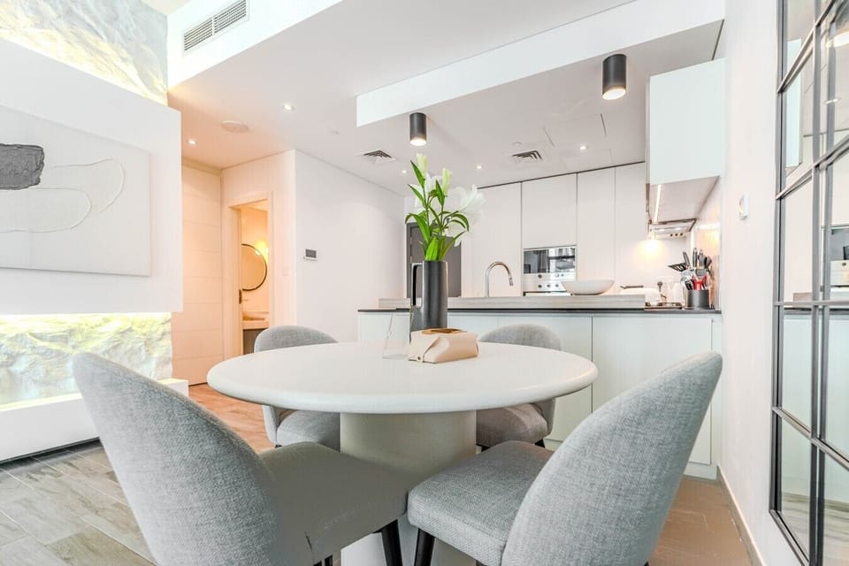 4- Dining Area_8