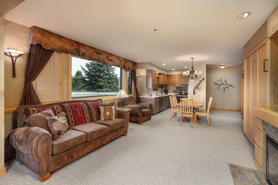 Ample seating in the living room | Main Level