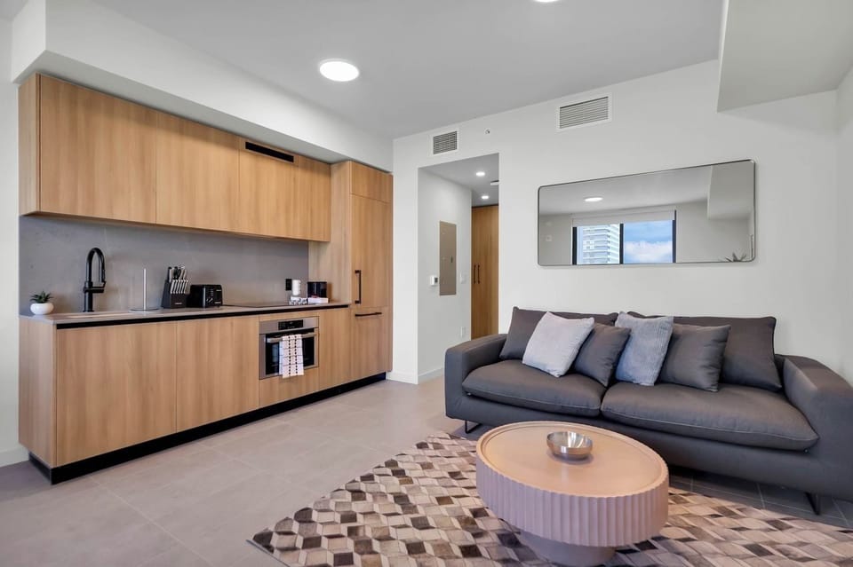 Deluxe Studio, Ocean View | Living area