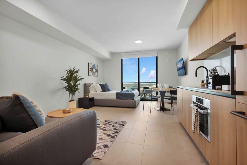 Deluxe Studio, Ocean View | Living area