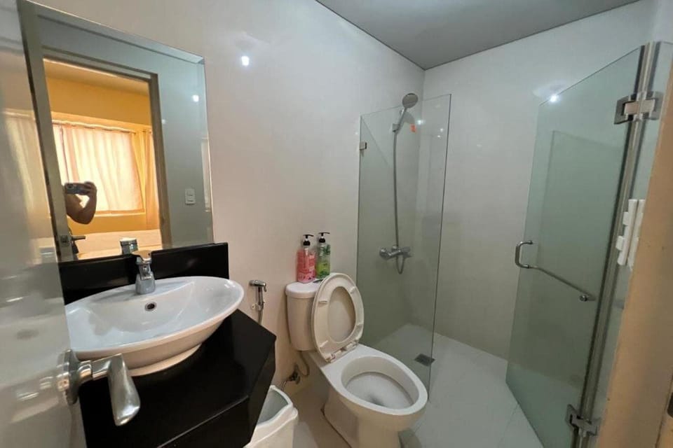 Dels Condotel by Zuzu Hotel in Pasay