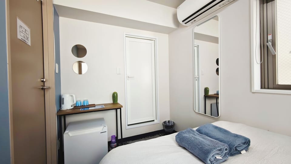 Basic Double Room | Desk, laptop workspace, WiFi (free)