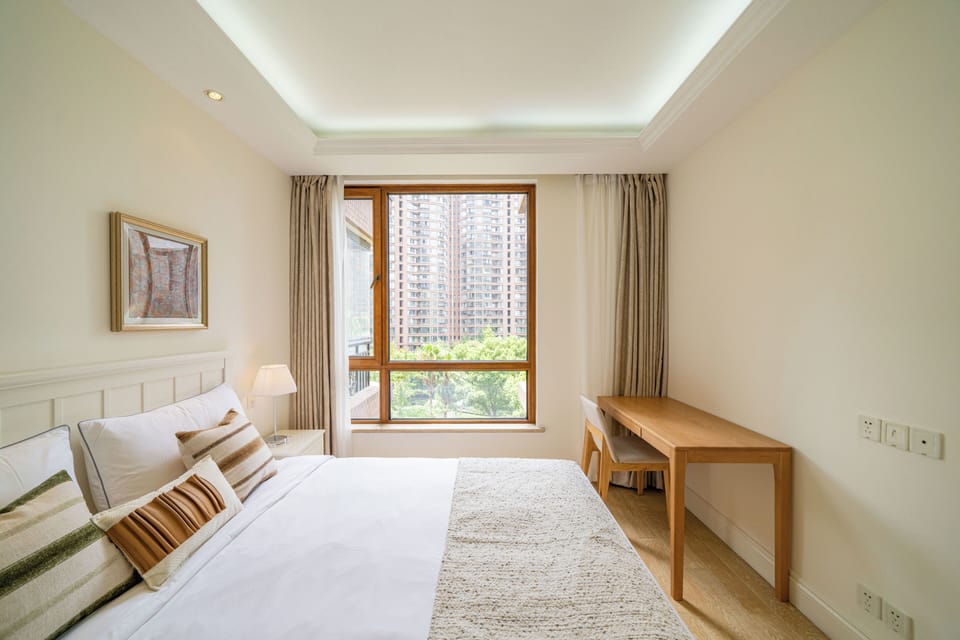 Family Apartment, 3 Bedrooms, Non Smoking, City View | Blackout drapes, soundproofing, WiFi (free)