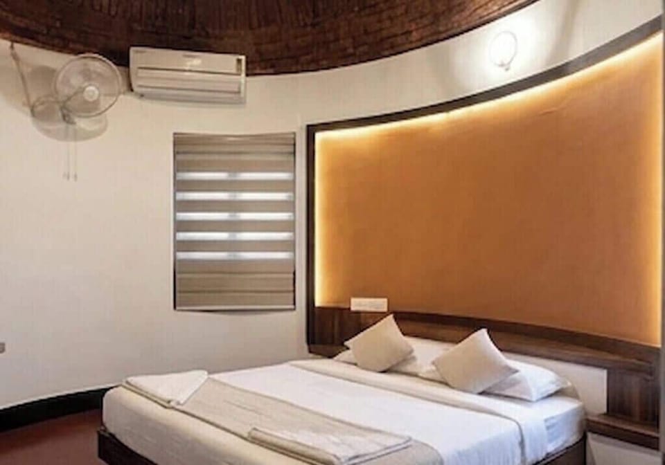 Luxury Villa | Desk, WiFi (free)