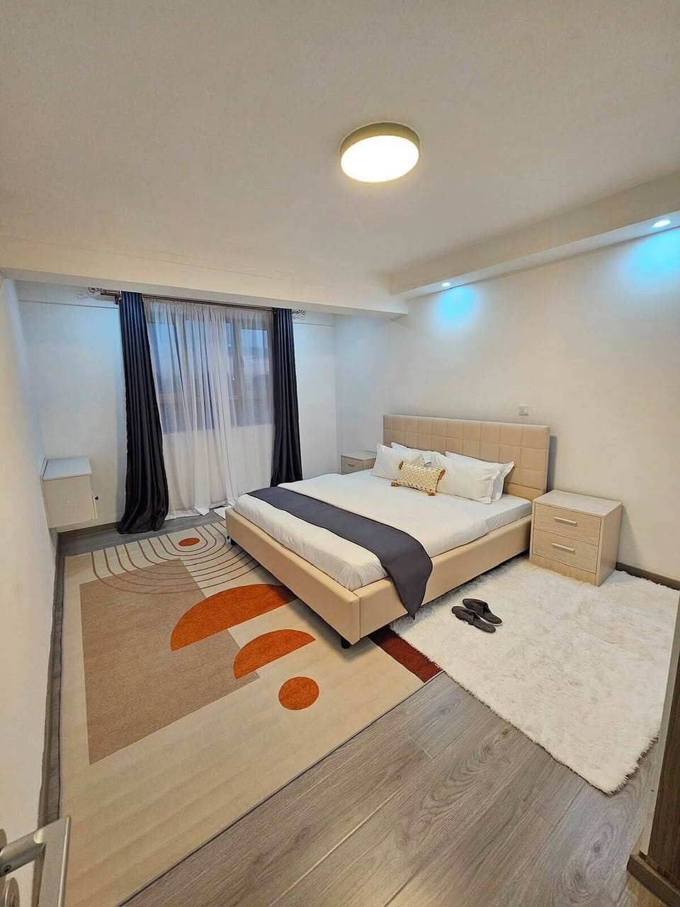 Classic Apartment, Balcony, City View | Desk, laptop workspace, iron/ironing board, WiFi (free)