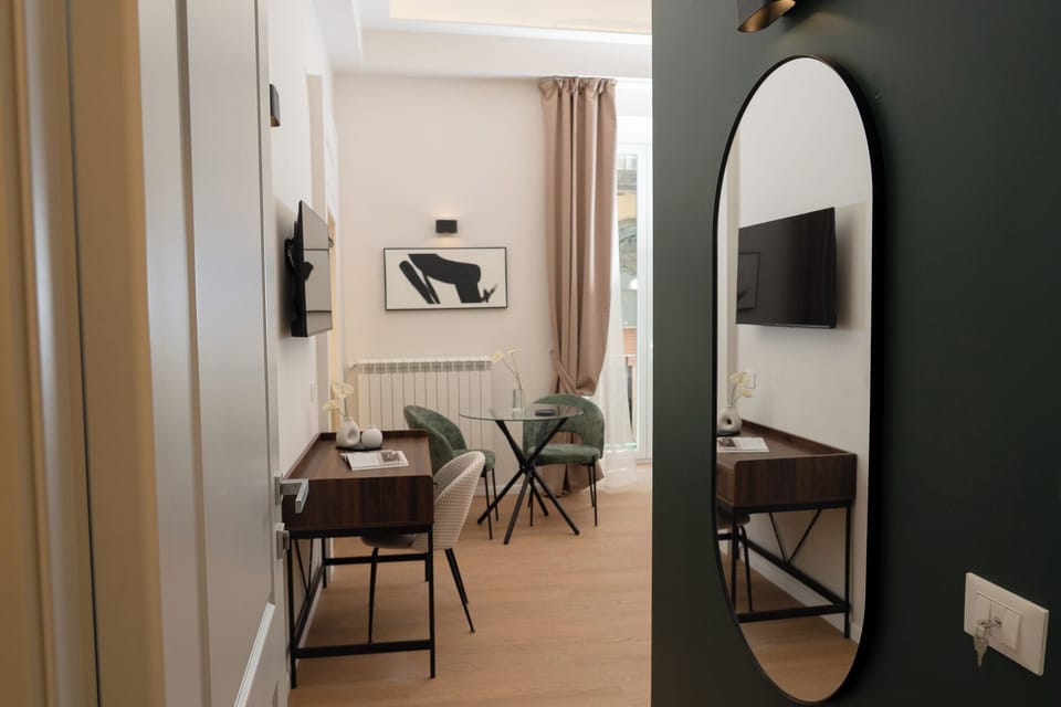 Apartment (5 Bedrooms) | 5 bedrooms, iron/ironing board, cribs (free), bed sheets