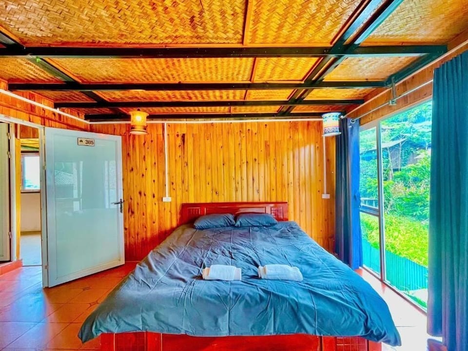 Double Room, Garden View | Laptop workspace, WiFi (free)