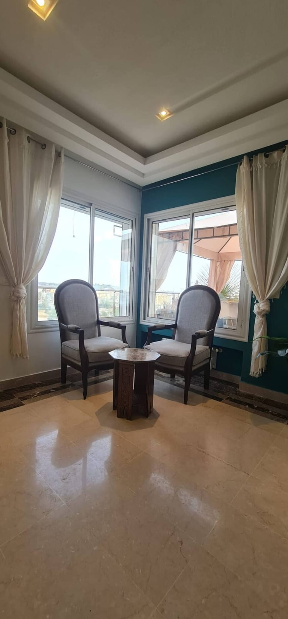 Apartment, 3 Bedrooms, Smoking, Balcony | Interior
