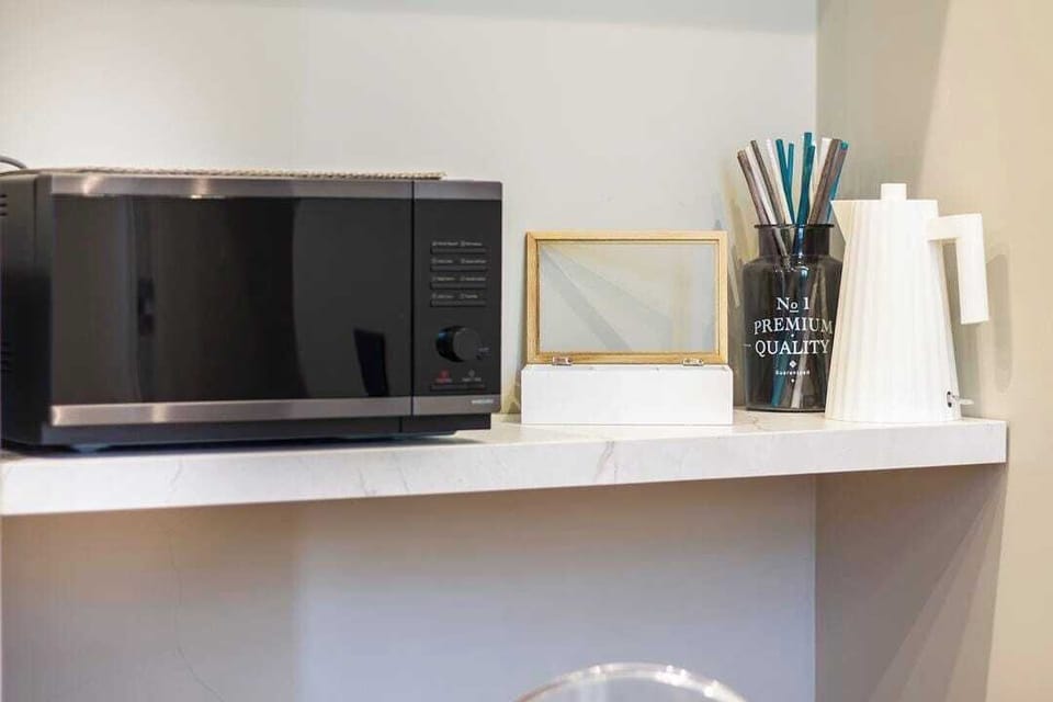 Microwave