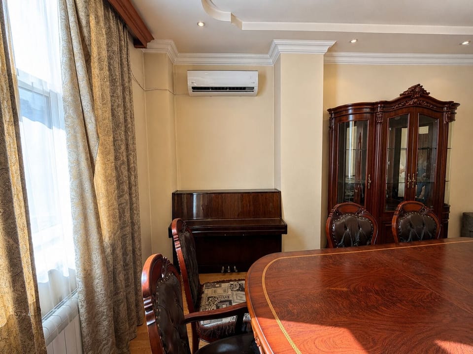 Apartment, City View | Dining