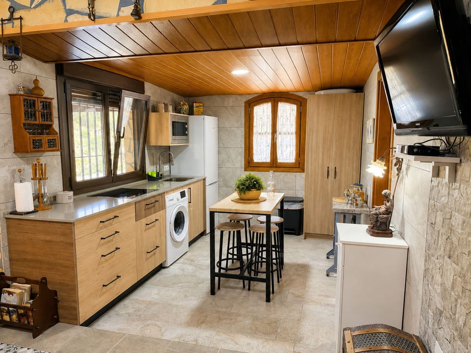House | 1 bedroom