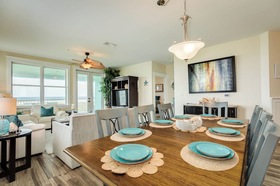 Comfortably sit up to 8 at the dining table