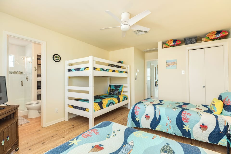 Bedroom 3 - 2 Twins + Twin Bunk, Upper Level