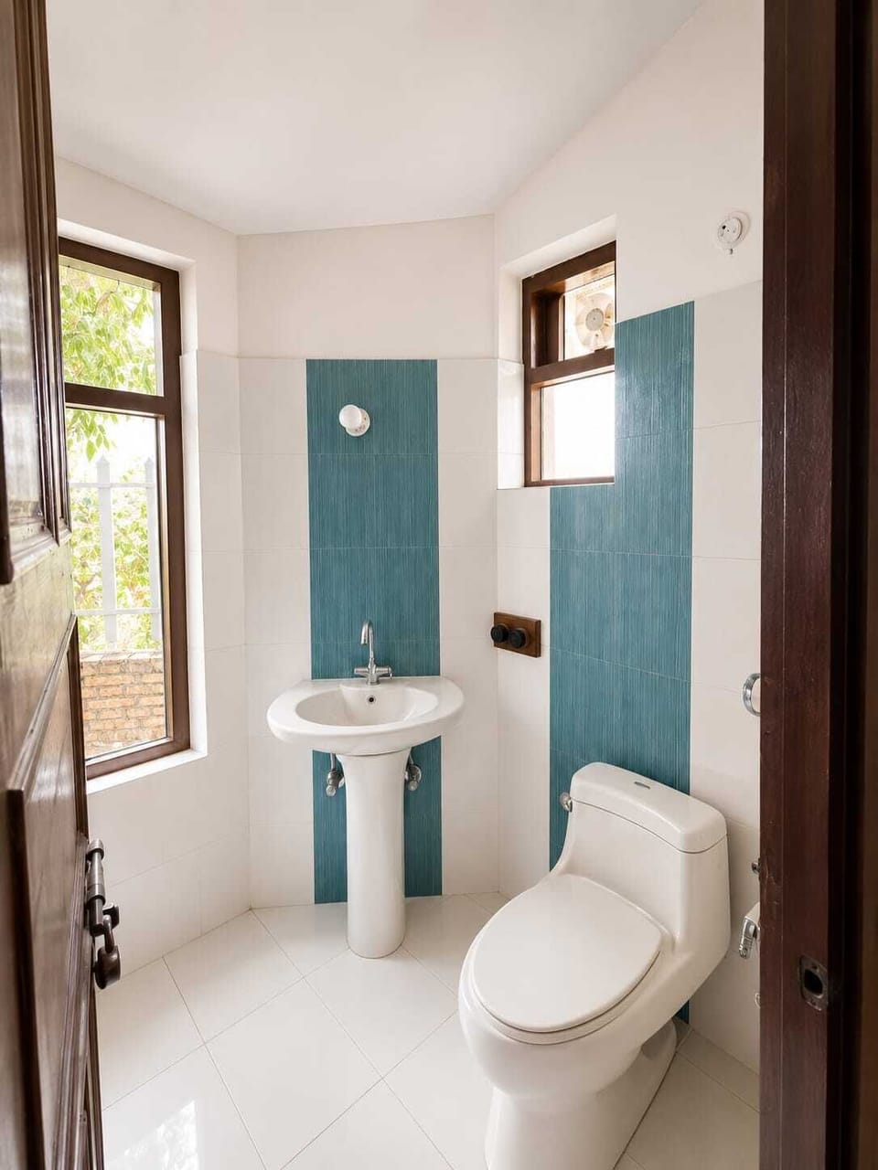 Free toiletries, towels