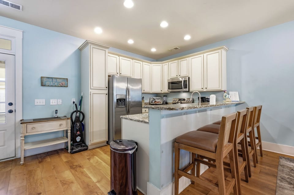 Family Tides - Breakfast Bar