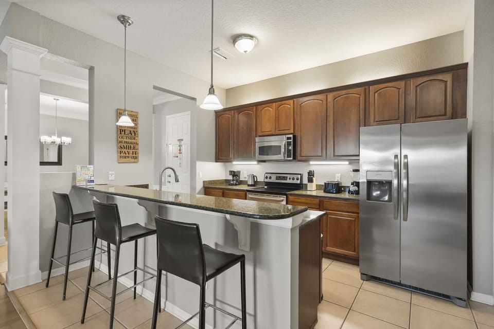 5048 Shoreway Loop Unit 401 (9).jpg