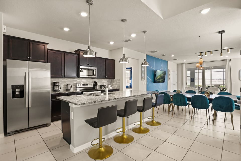 3409 Lilac Way (6).jpg