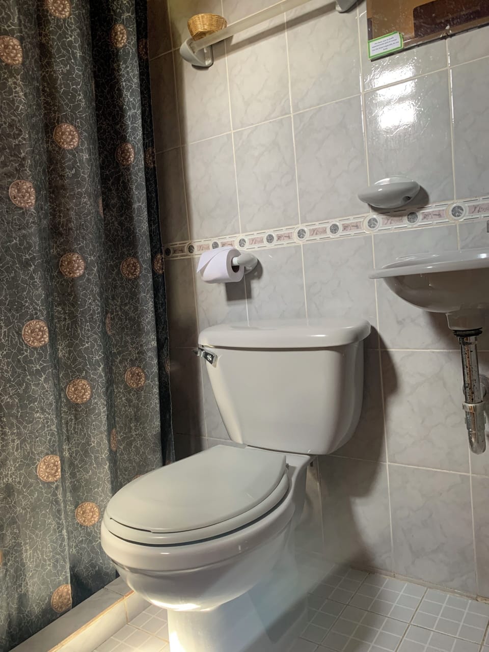 Family Room, Patio, Garden View | Bathroom