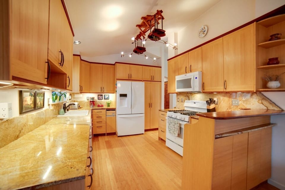 Kitchen | Stainless Appliances | Open Layout