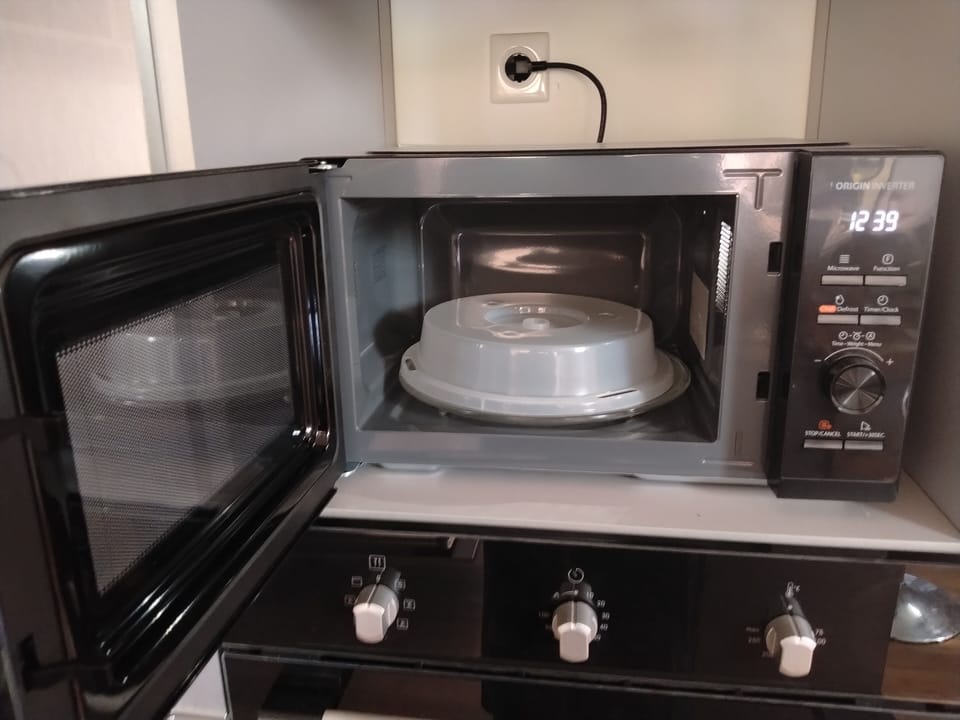 Microwave