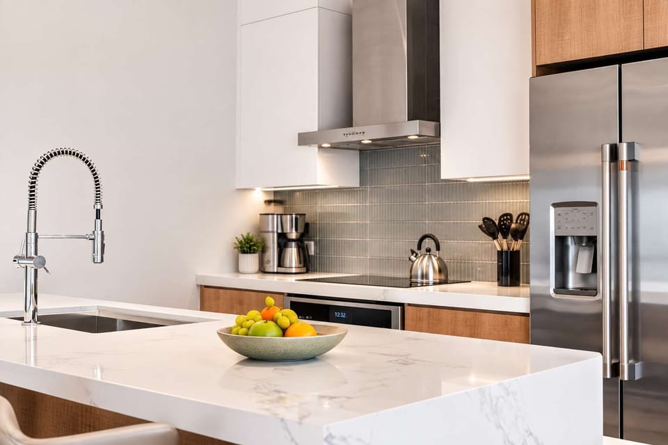 Fully equipped kitchen with modern finishes