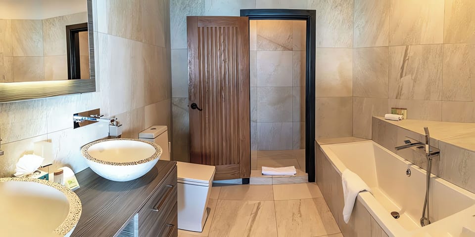 Refresh in a spa-like bath with deep soaking tub.