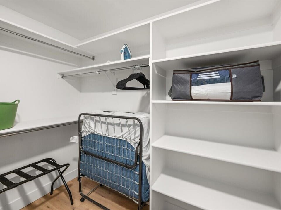 Walk-in closet, Hangers, Iron, Ironing Board, Air Mattress, Bedding, Luggage Rack