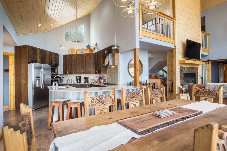 RidgeWalk Lodge Kitchen
