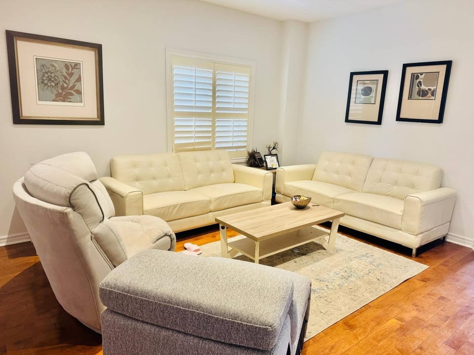 House, 4 Bedrooms, Accessible | Living room