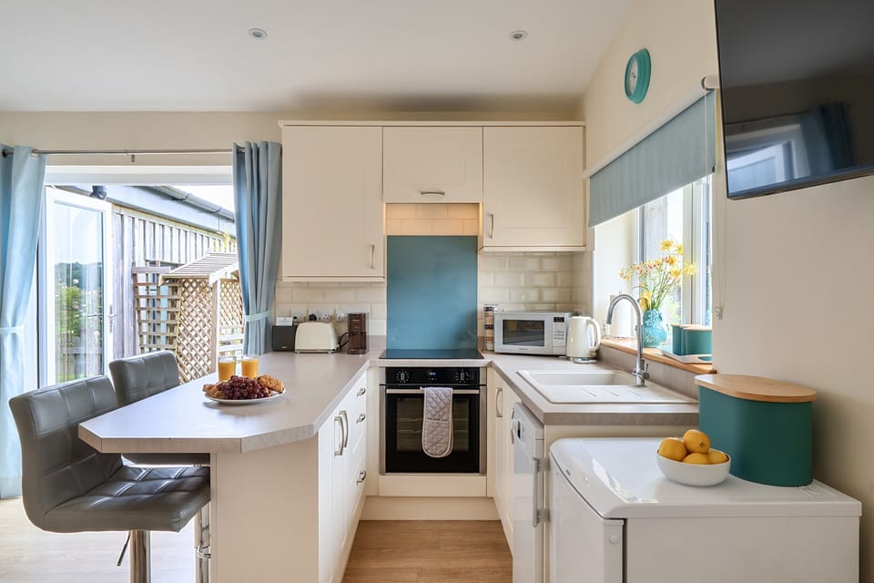Ashclose Lodge Annexe: The kitchen is well-equipped