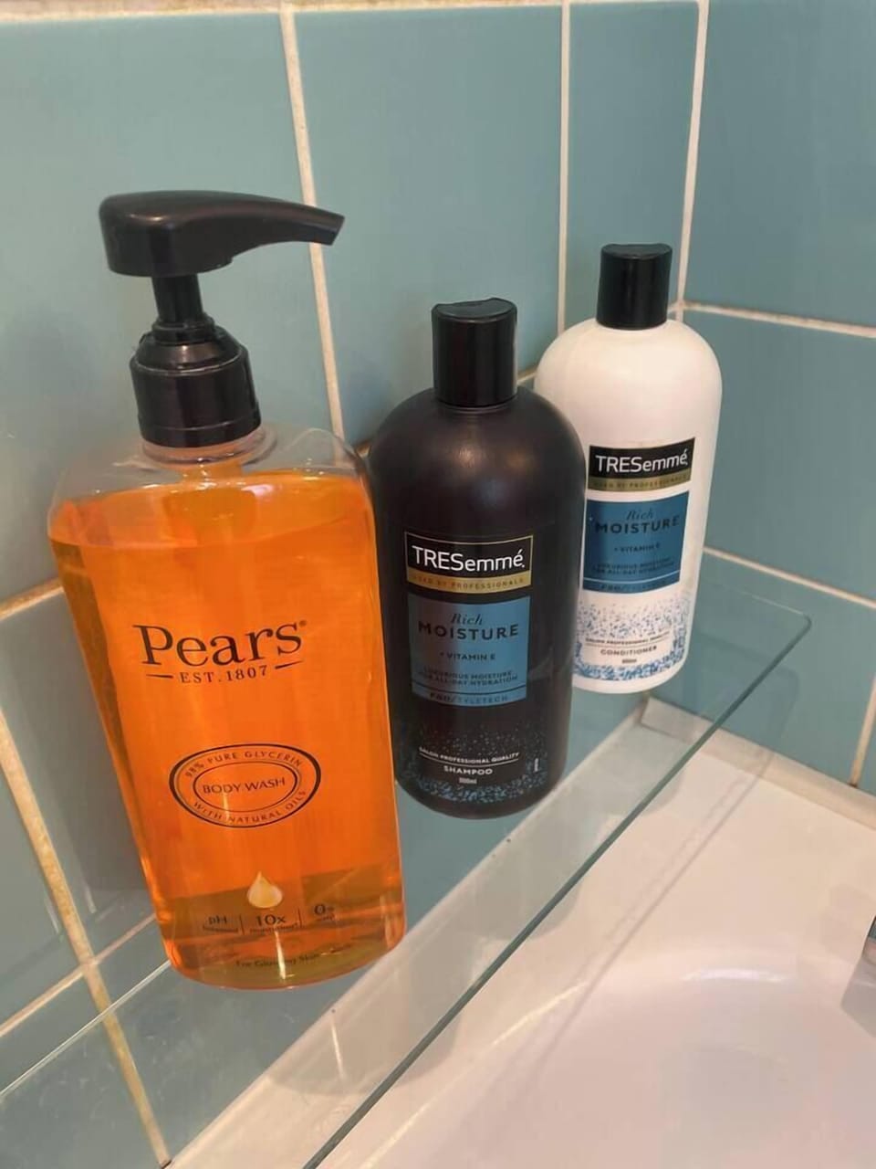 ✅ Complimentary toiletries provided  