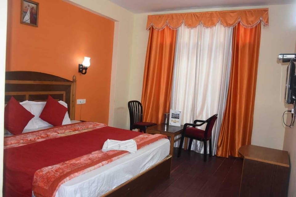 Deluxe Single Room