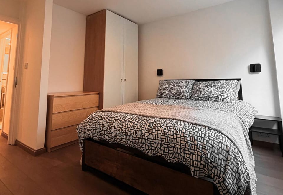 2 bedrooms, WiFi (free), bed sheets